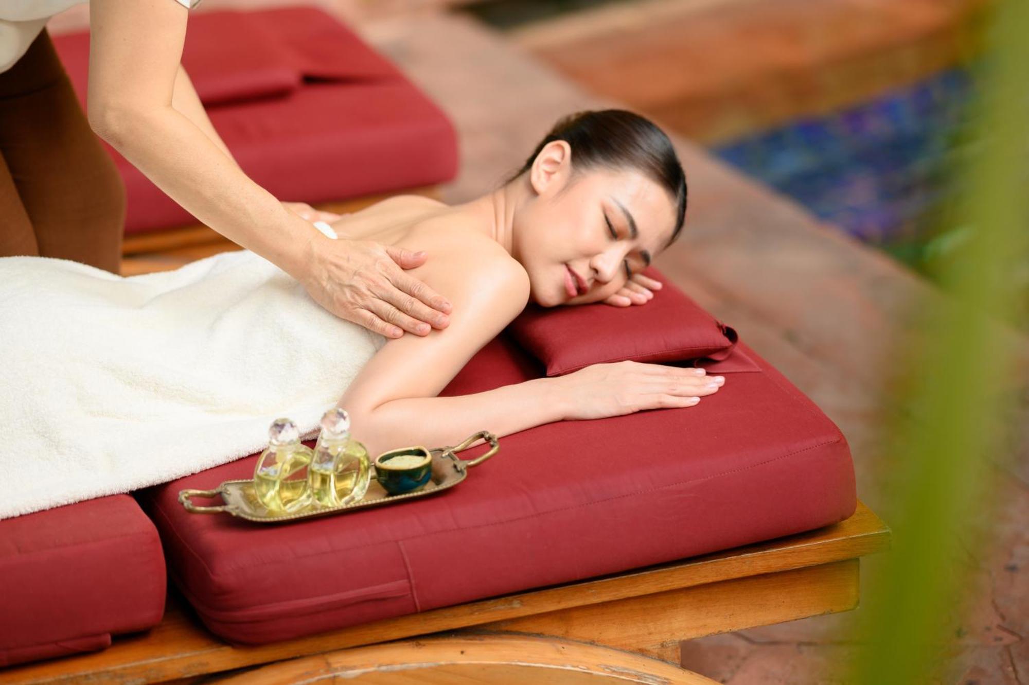 Sheraton Grande Sukhumvit, A Luxury Collection Hotel, Bangkok Zewnętrze zdjęcie Thai massage