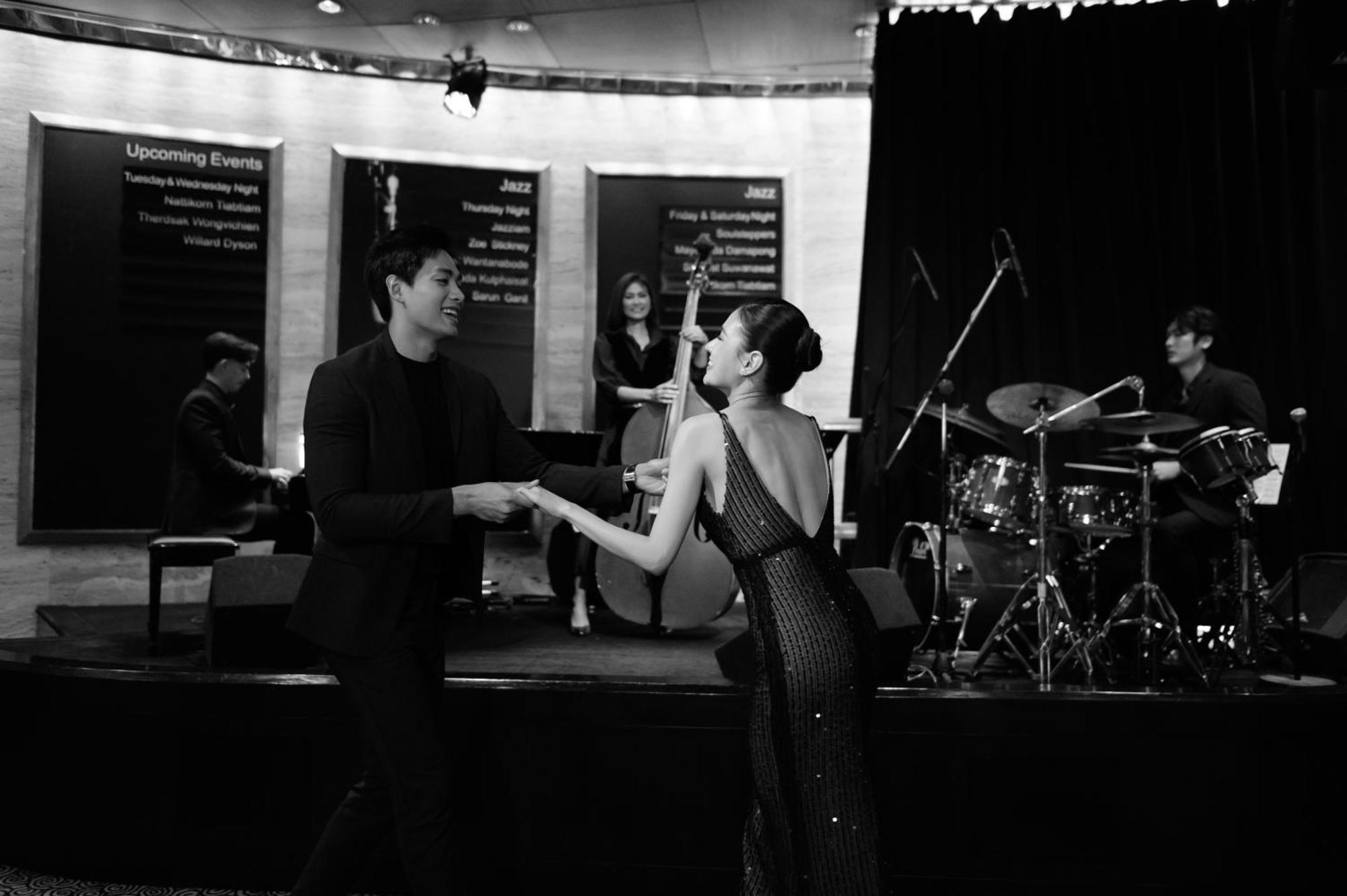 Sheraton Grande Sukhumvit, A Luxury Collection Hotel, Bangkok Zewnętrze zdjęcie Tango