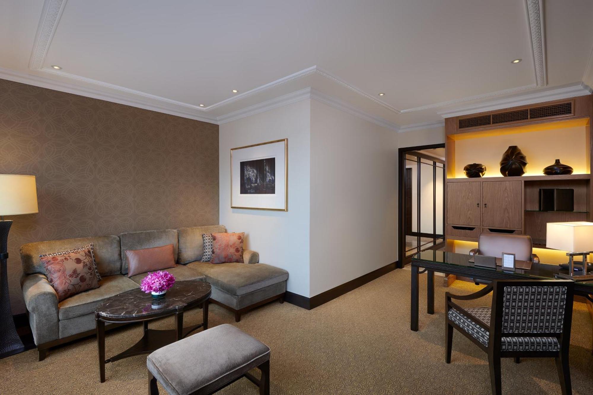 Sheraton Grande Sukhumvit, A Luxury Collection Hotel, Bangkok Zewnętrze zdjęcie A suite at the Mandarin Oriental, Kuala Lumpur
